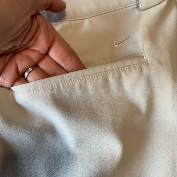 Nike Golf Khaki Skort Womens 10 Tour Performance Dri Fit - Picture 4 of 15